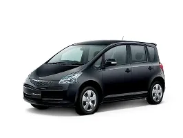 Toyota Ractis Поколение 1